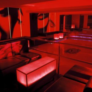 Stilvoller Lounge nahe Alexanderplatz mit Marmorboden zum Mieten in Berlin Mitte
