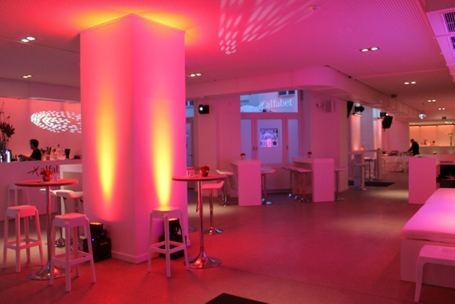 <br />
<b>Deprecated</b>:  Function get_magic_quotes_gpc() is deprecated in <b>/www/htdocs/w00d7293/partyraum-berlin-mitte/wp-includes/formatting.php</b> on line <b>4387</b><br />
Eventlocation am Checkpoint Charlie 03