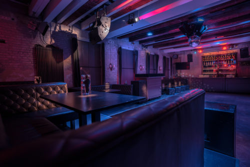 Club Floor mit Sitzecke